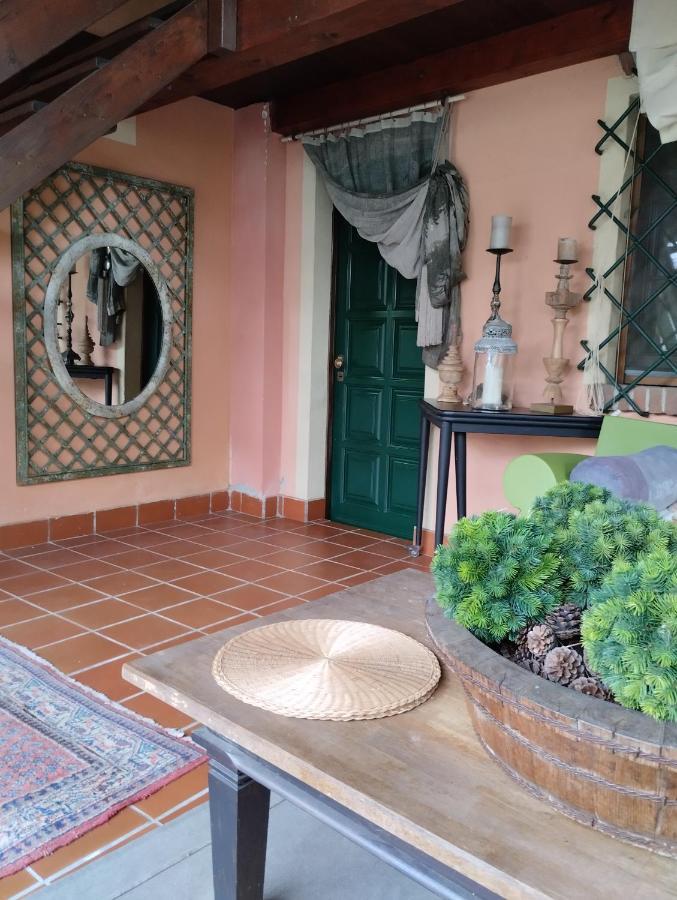 Il Cortiletto Bed & Breakfast Quartiano ภายนอก รูปภาพ