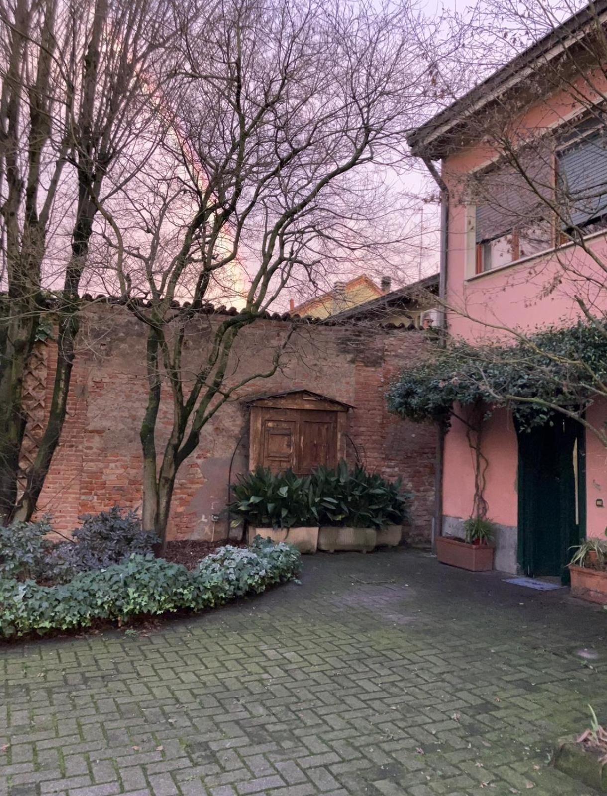 Il Cortiletto Bed & Breakfast Quartiano ภายนอก รูปภาพ