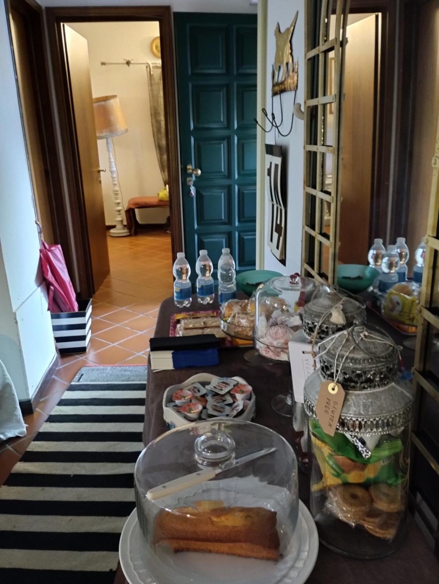 Il Cortiletto Bed & Breakfast Quartiano ภายนอก รูปภาพ